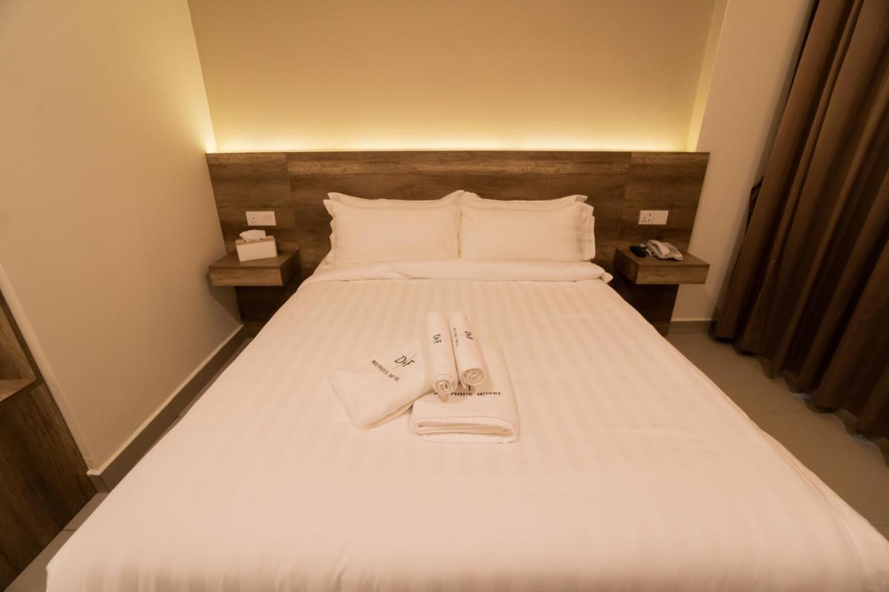 D&F Boutique Hotel Seremban 2 Esterno foto