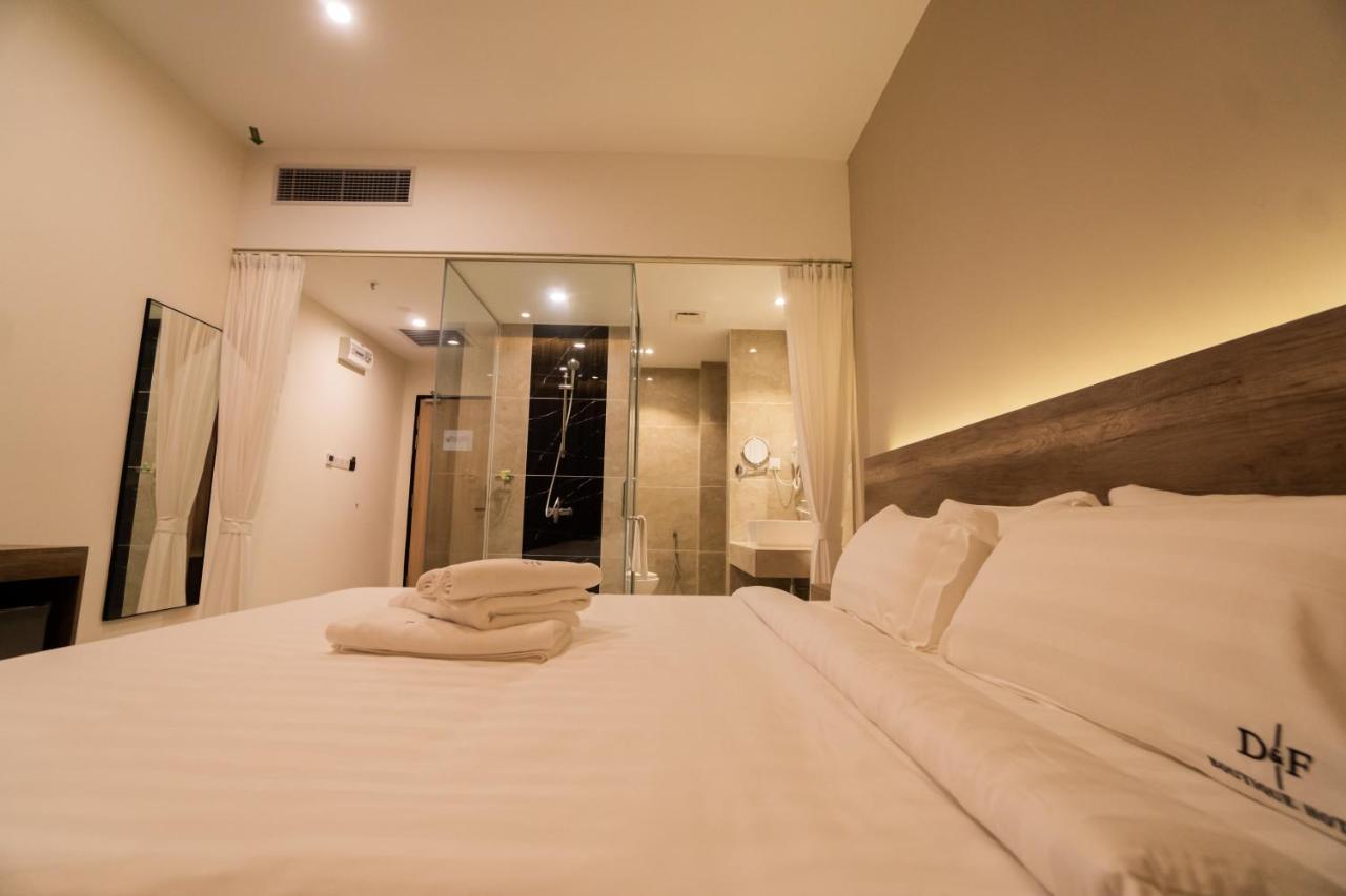 D&F Boutique Hotel Seremban 2 Esterno foto