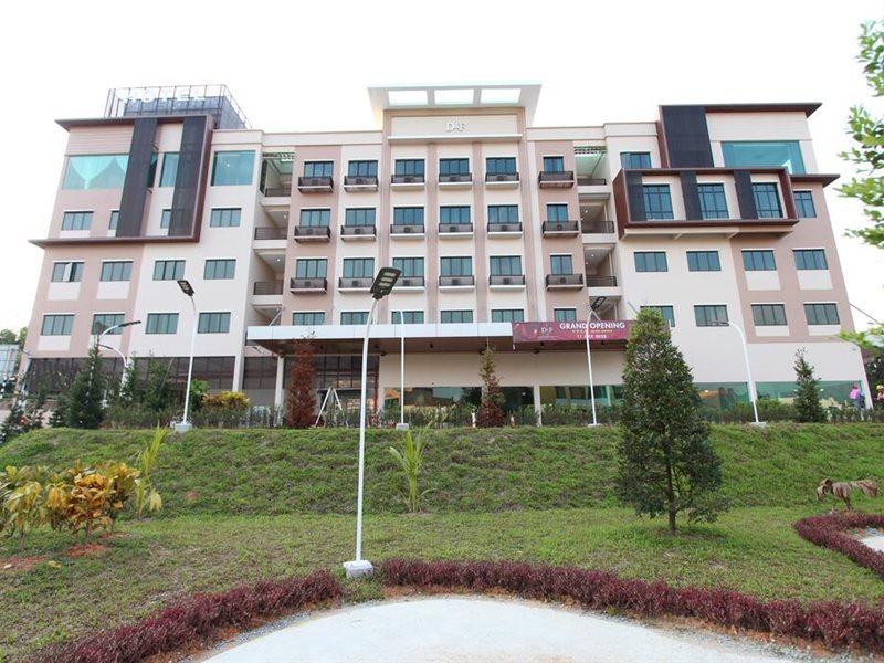 D&F Boutique Hotel Seremban 2 Esterno foto